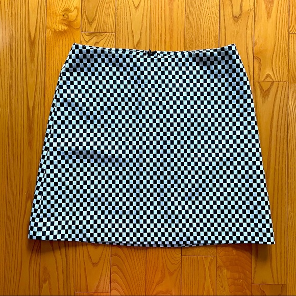Ricki's Dresses & Skirts - Ricki’s Black & White Checkered Skirt - size 6